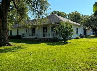 2281 215th St, Fort Scott, KS 66701