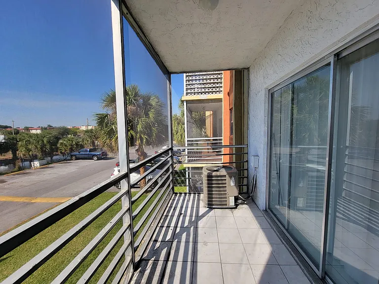 3700 NW 21st St #203 — Photo 10