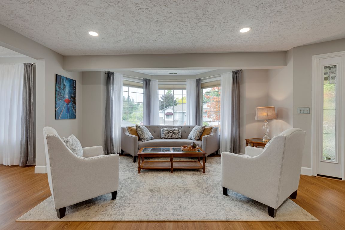 next background image