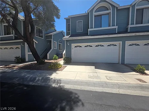 5027 Strauss Dr Photo 1