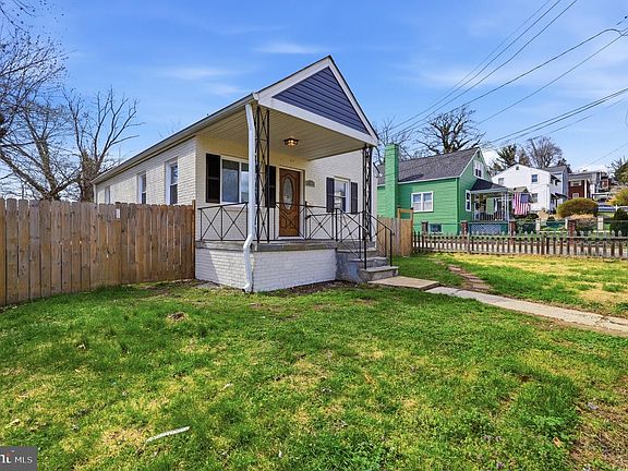 2nd image of 4309 Byers St