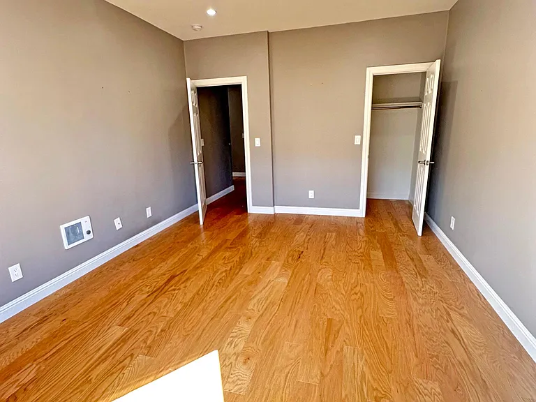 1645 Hyde St #3 — Photo 5