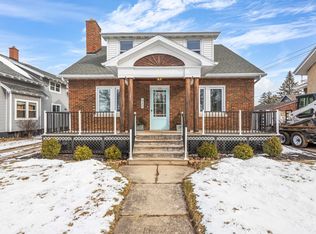 312 Green Bay Rd, Denmark, WI 54208