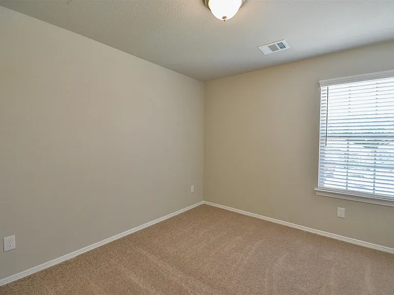 24810 Winema Woods Ln — Photo 23