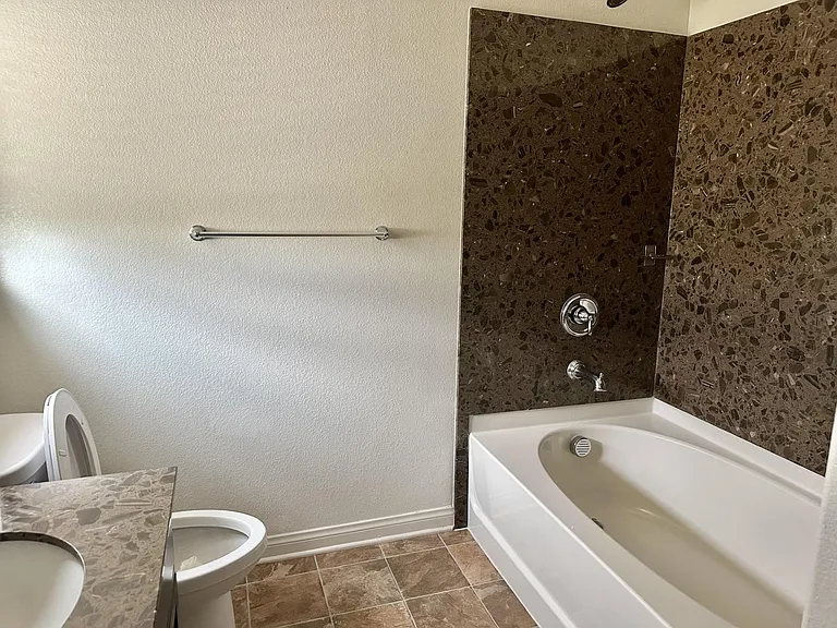 6564 Austin Hope Ave — Photo 4