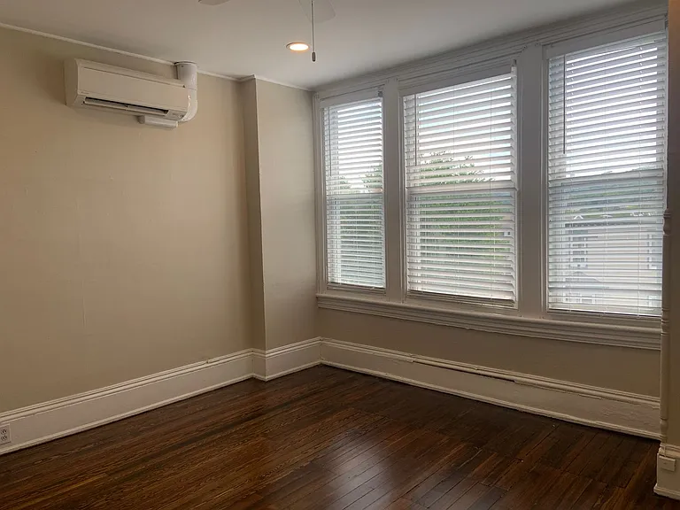 618 Delaware Ave — Photo 4