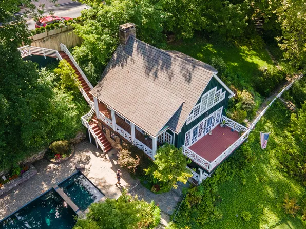 3610B River Rd, Lumberville, PA 18933