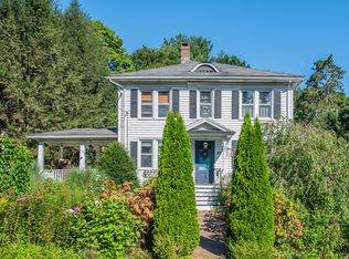 27 Roberts Ave, Watertown, CT 06795