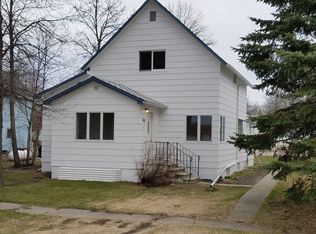 117 1st St, Shelly, MN 56581