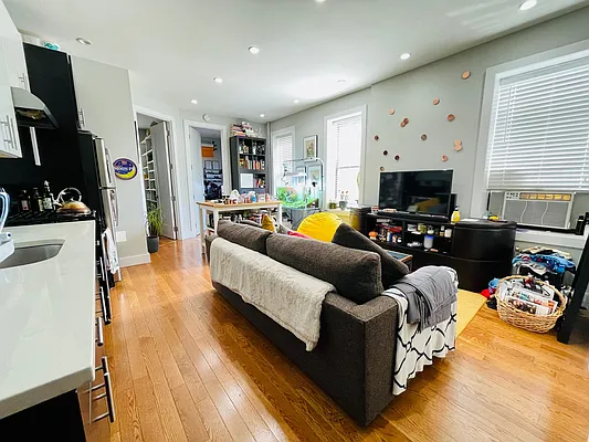 Rented by Sterling Group Developers | media 18