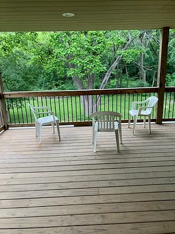 1812 NE Bren Mar Rd — Photo 2