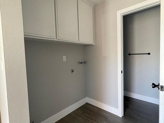 Laundry Room with Hook-ups