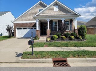 2150 River Overlook Dr, Hermitage, TN 37076
