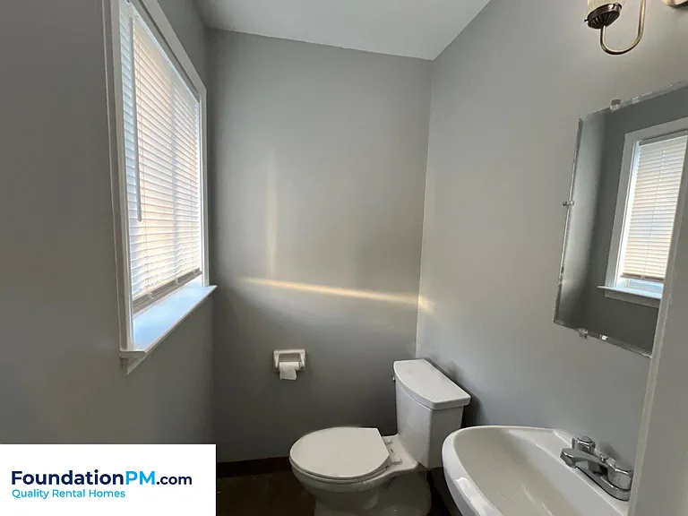 4325 Merlcrest Cv — Photo 13