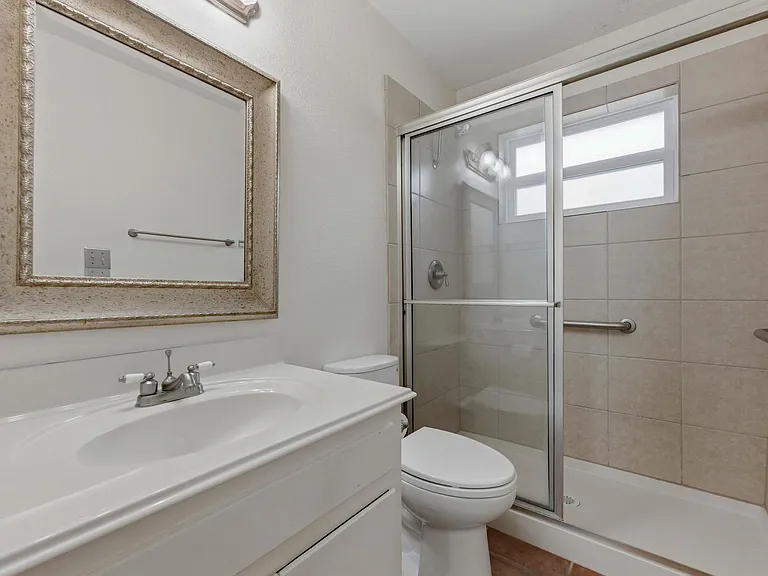 5704 Cedardale Dr — Photo 12