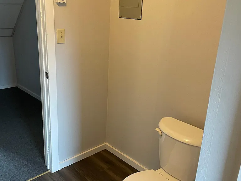300 N Main St #1F — Photo 10