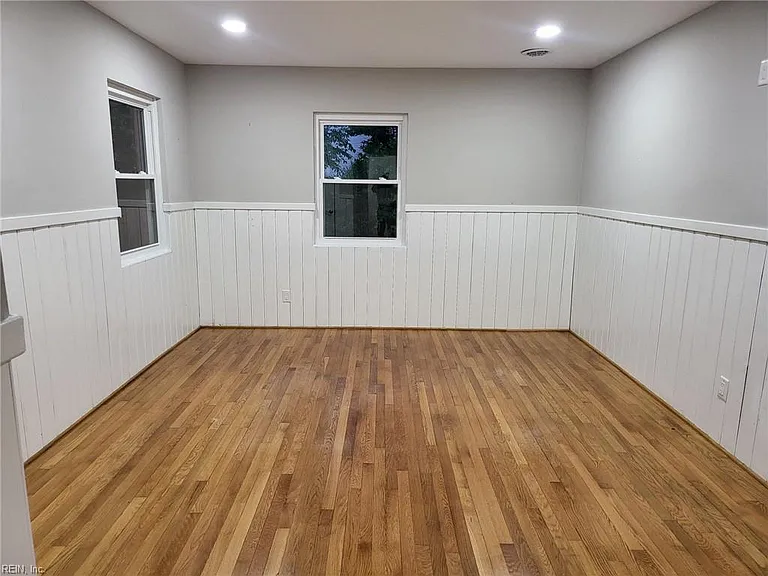 1 Sir Francis Wyatt Pl — Photo 26