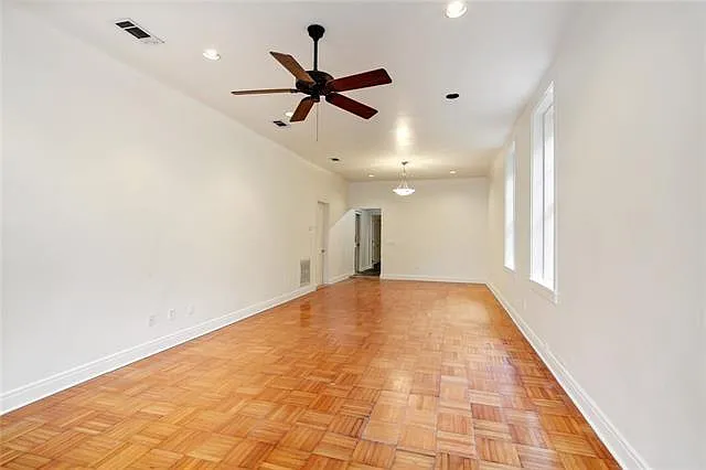 1 bed, 1.0 bath, 1250 sqft, $2,200 — Photo 2