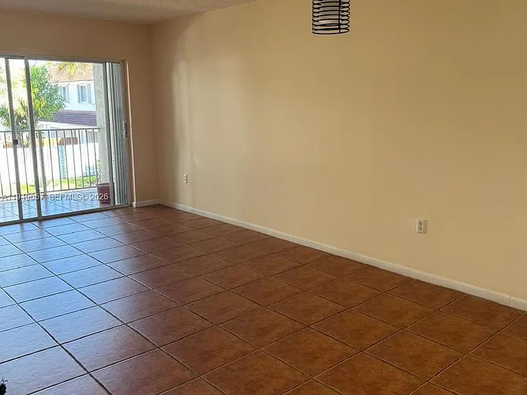 4744 NW 114th Ave #202 — Photo 3