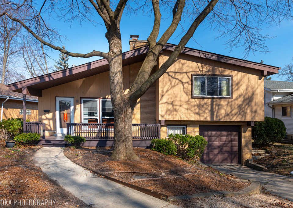 1st image of 1117 S Leslie Ln
