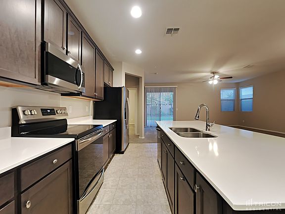 5th image of 17762 W Via De Luna Dr