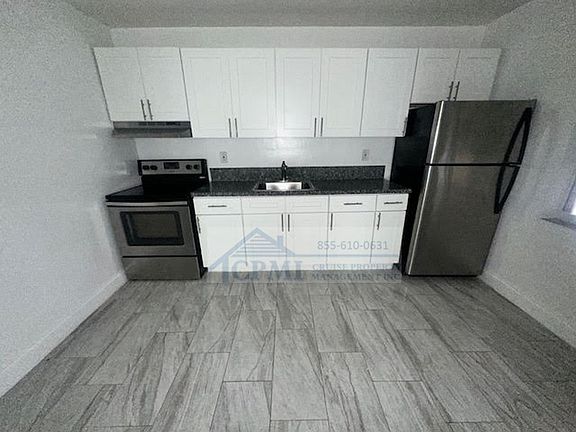 3rd image of 3810 SW 60th Ave #104
