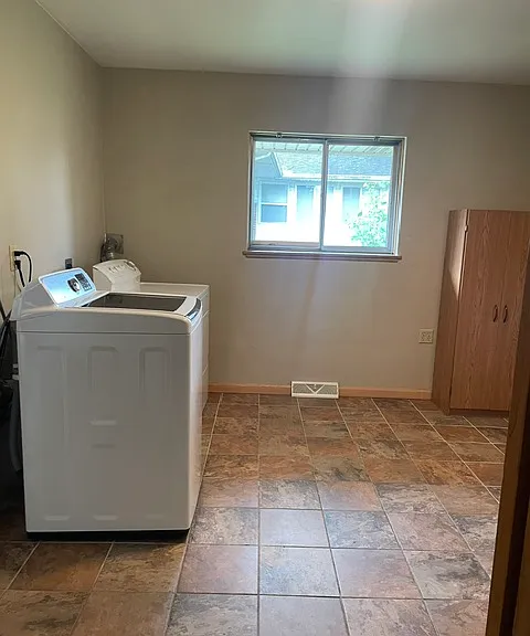 402 Cary Jay Blvd — Photo 18