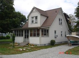 43 Sea Breeze Ave, Niantic, CT 06357