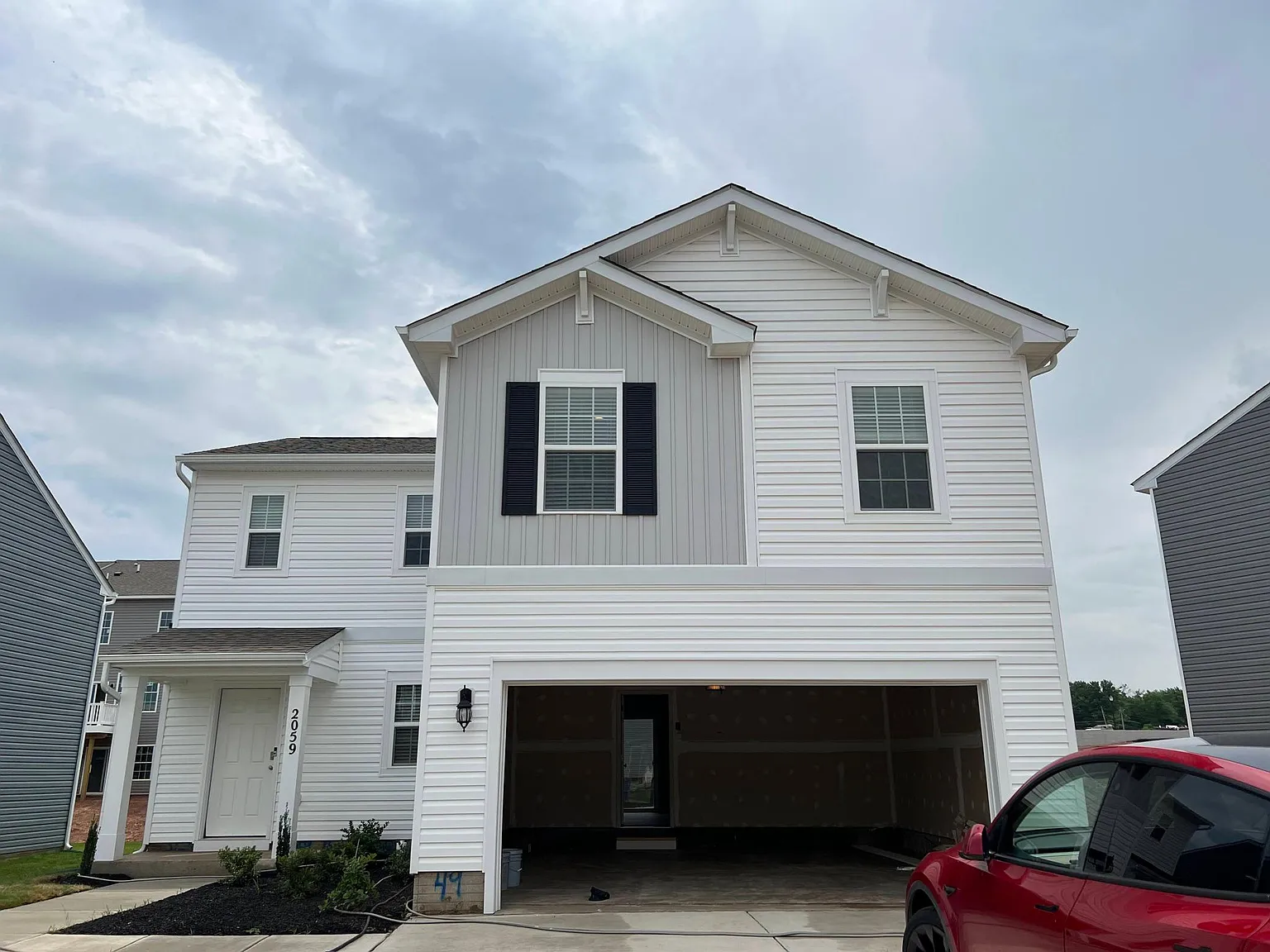 2059 Pomona Way — Photo 4