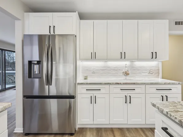 29 Heritage Village #D, Southbury, CT 06488