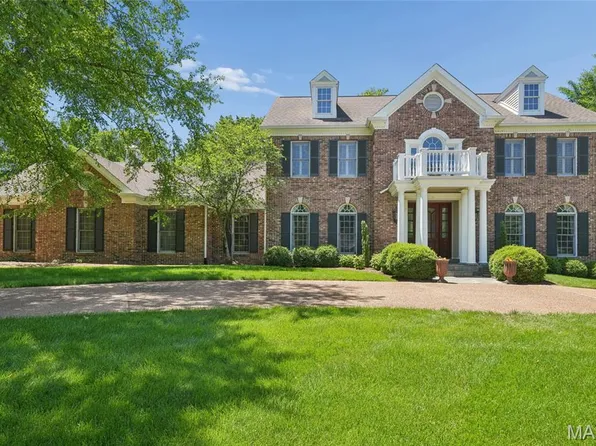 111 Worthington Oaks Dr, Saint Louis, MO 63141