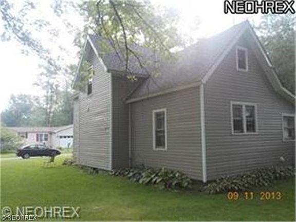 3rd image of 505 Parker St