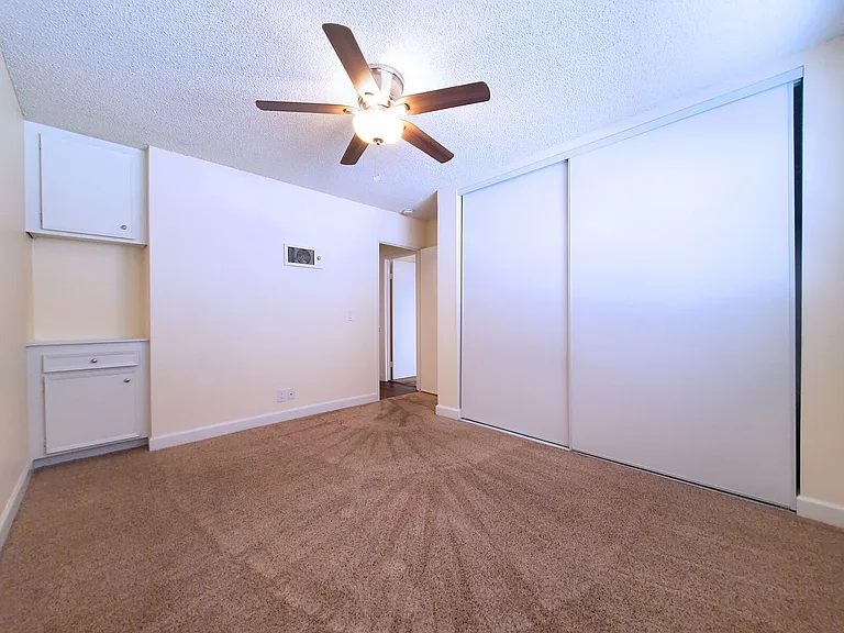 5614 Lauretta St — Photo 9