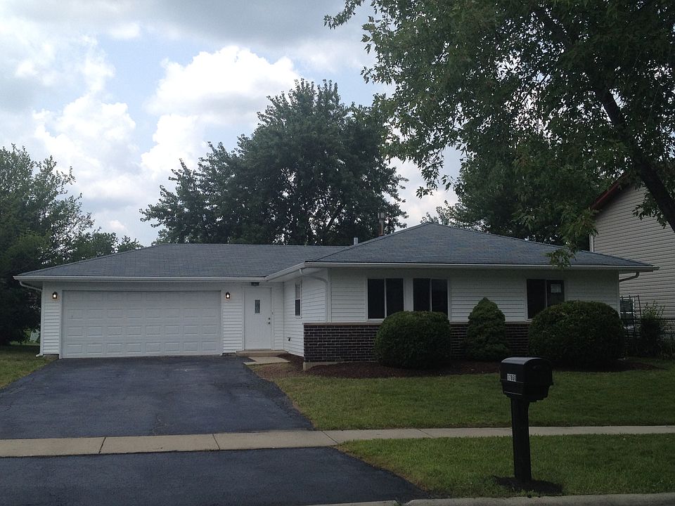 1st image of 17860 Harvard Ln
