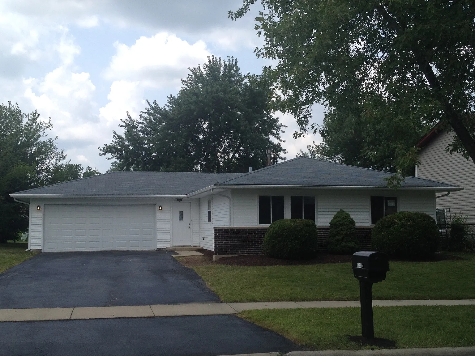 17860 Harvard Ln photo 1