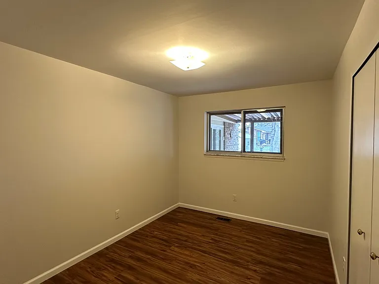 39327 Timberlane Dr — Photo 14