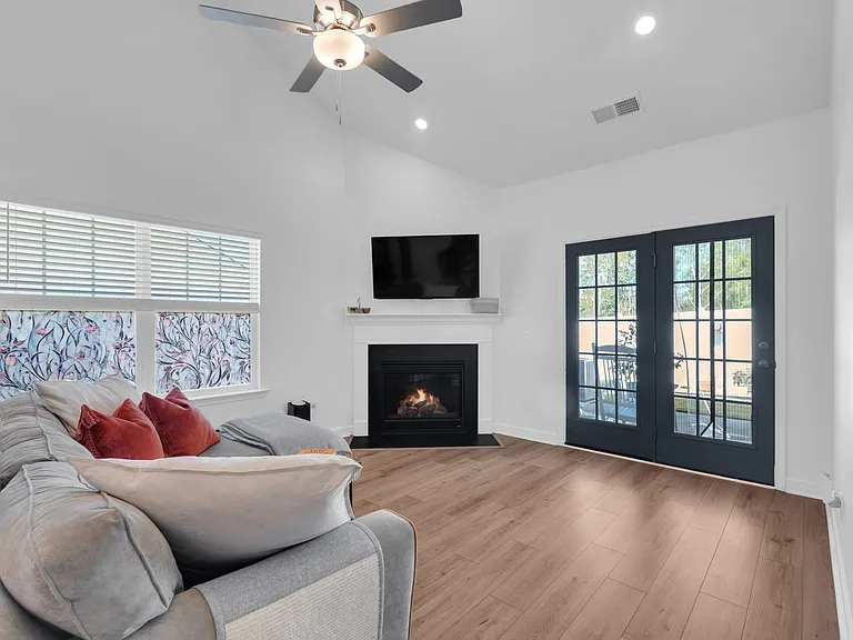 323 Nettle Ln — Photo 13