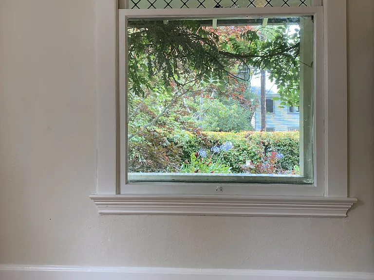 Leaded glass double paned windows