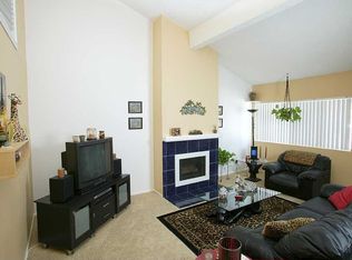 3100 E Palm Dr UNIT 6, Fullerton, CA 92831