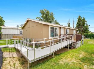 3211 W Wapato Dr UNIT 24, Moses Lake, WA 98837