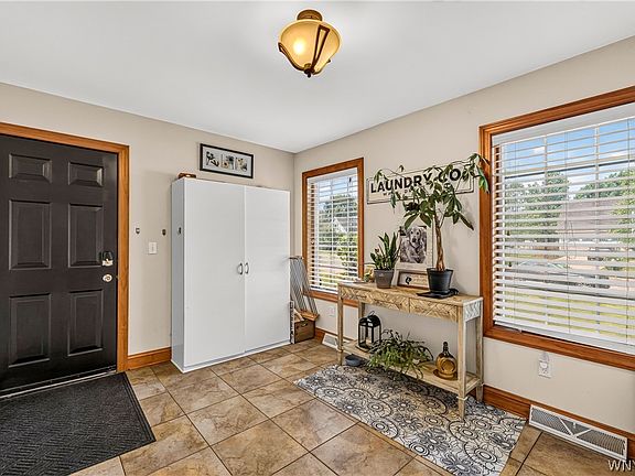 5th image of 243 South Ln