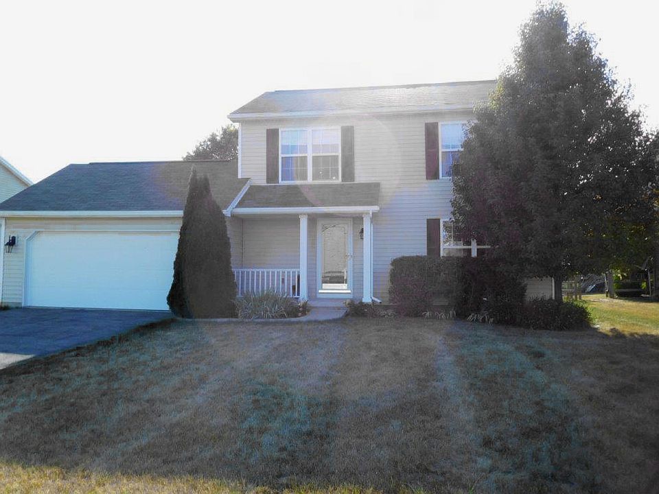 Front View of Home