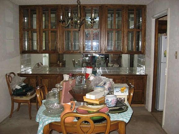 4th image of 114 Marys Ct