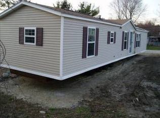 35 Hemlock Rd, Glocester, RI 02814