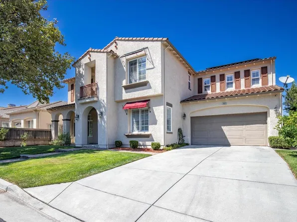 2460 Muirfield Way, Gilroy, CA 95020