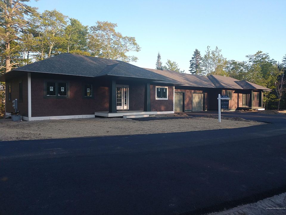 2nd image of 30 Eagle Point Rd #18