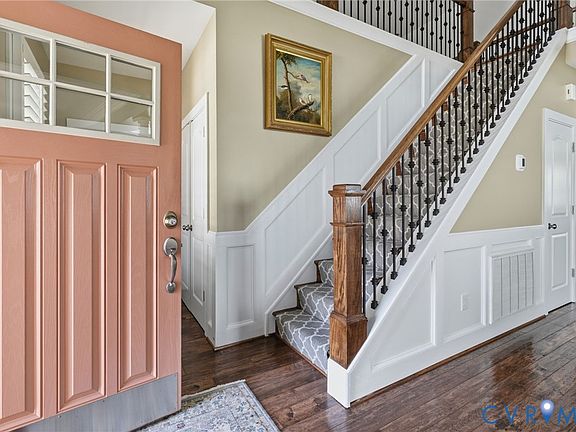 4th image of 1493 Camberley Dr