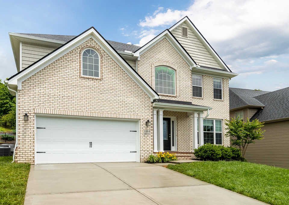 1st image of 1444 Mossy Rock Ln