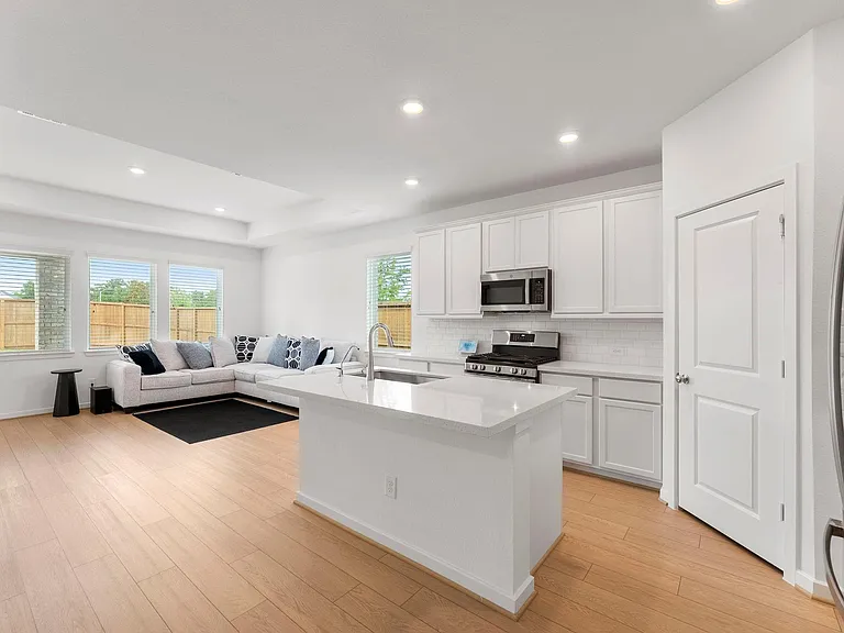 1210 Sugar Dr — Photo 13