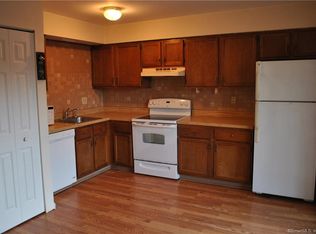 179 Aspetuck Vlg #179, New Milford, CT 06776